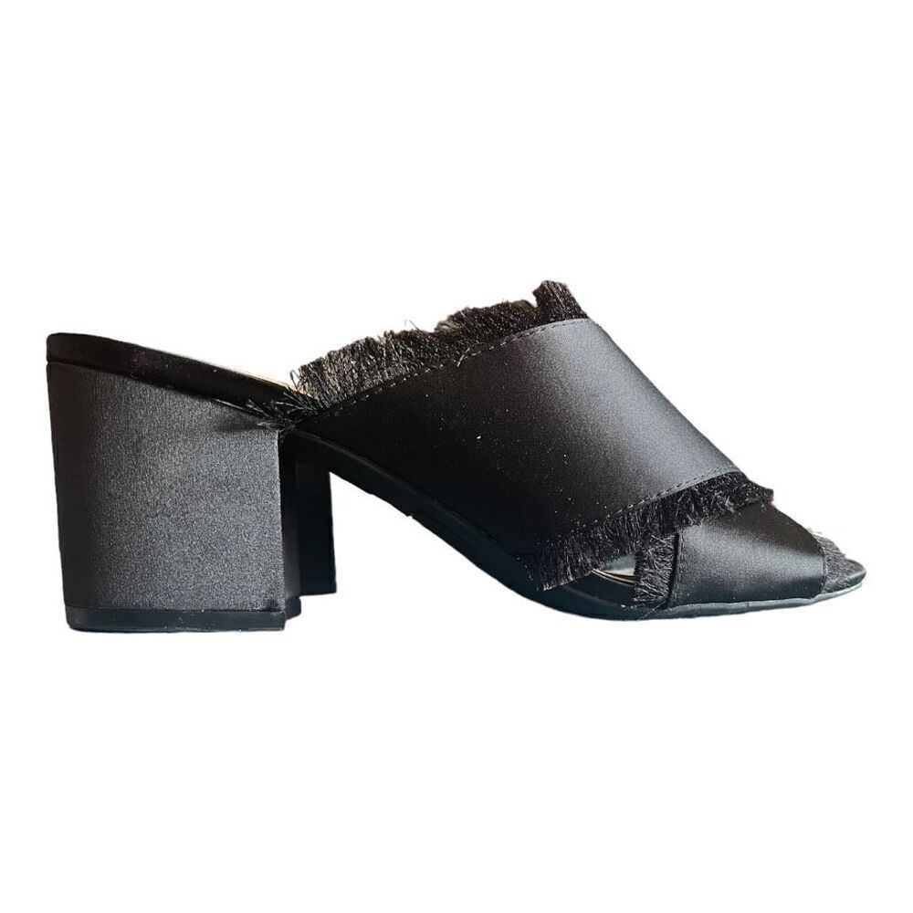 New in Box Womens Libby Edelman LE Spender Black Fringe Mules Heels - Sz 9.5
